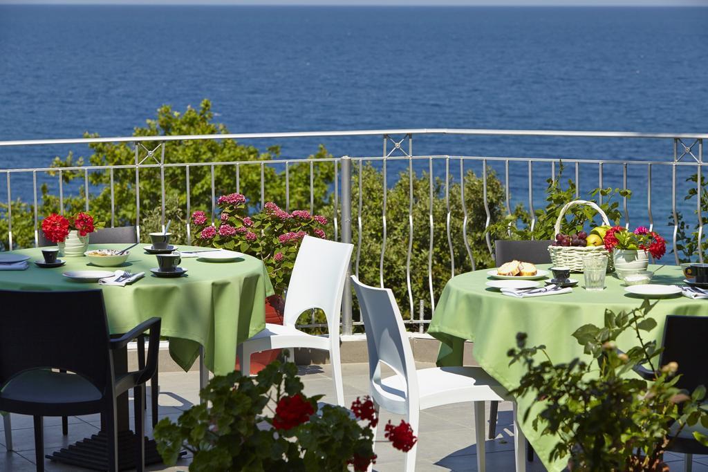 Alkyonis Hotel